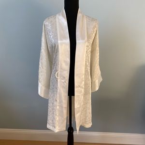 Vintage Victoria’s Secret Gold Label Kimono Robe Size OS